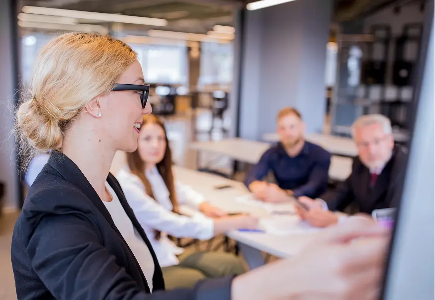 IQ Group programme delivery consulting managing complex transformation projects for financial services organisations